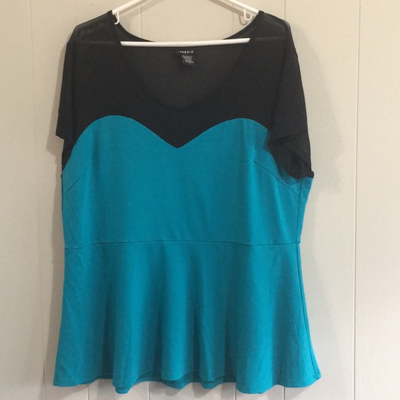 torrid Tops - Torrid Short Sleeve Top Size 2